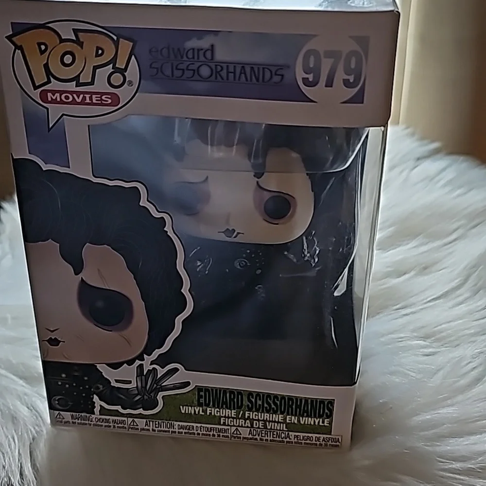 FUNKO POP EDWARD SCISSORHANDS - Picture 14 of 16